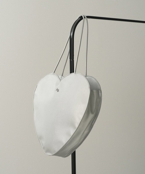 ALTROSE（アルトローズ）の「トート ハート（トートバッグ・レディース・アイボリー/シルバー/ブラック・FREE）」の12枚目の写真