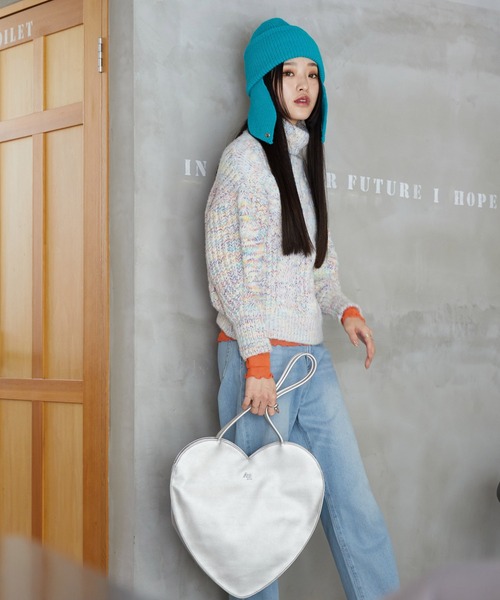 ALTROSE（アルトローズ）の「トート ハート（トートバッグ・レディース・アイボリー/シルバー/ブラック・FREE）」の7枚目の写真