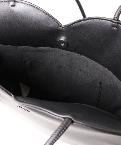 ALTROSE（アルトローズ）の「トート ハート（トートバッグ・レディース・アイボリー/シルバー/ブラック・FREE）」の17枚目の写真