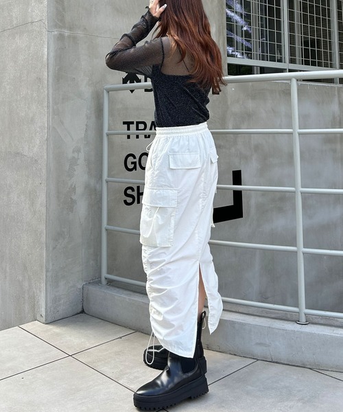 INGNI（イング）の「ラメチュールメロウトップス（その他トップス・レディース・シルバー/グレー/ブラック・M）」の9枚目の写真