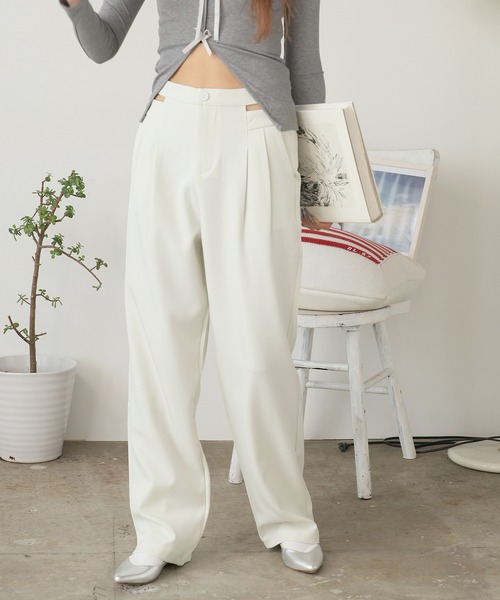 Chick(チック)の「Cross Slacks / クロスハイウエストスラックス(スラックス・レディース・ブラック/グレー/ホワイト・S/M/L)」の6枚目の写真