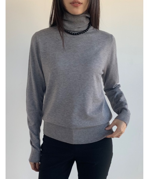 Didot.showroom（ディドット ショールーム）の「カシミヤブレンドベーシックタートルニット（ニット/セーター・レディース・レッド/ブラック/グレー/アイボリー/ネイビー・FREE）」の4枚目の写真