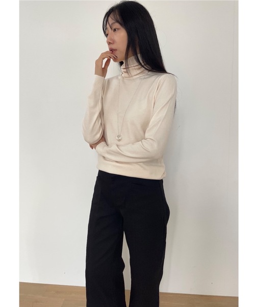 Didot.showroom（ディドット ショールーム）の「カシミヤブレンドベーシックタートルニット（ニット/セーター・レディース・レッド/ブラック/グレー/アイボリー/ネイビー・FREE）」の10枚目の写真