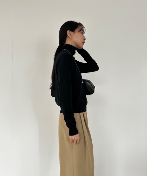 Didot.showroom（ディドット ショールーム）の「カシミヤブレンドベーシックタートルニット（ニット/セーター・レディース・レッド/ブラック/グレー/アイボリー/ネイビー・FREE）」の17枚目の写真
