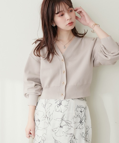 natural couture(ナチュラルクチュール)の「プチプラハトメバー釦カーディガン(カーディガン/ボレロ・レディース・モカ/グレイッシュベージュ/アイボリー/ブラック・FREE)」の4枚目の写真