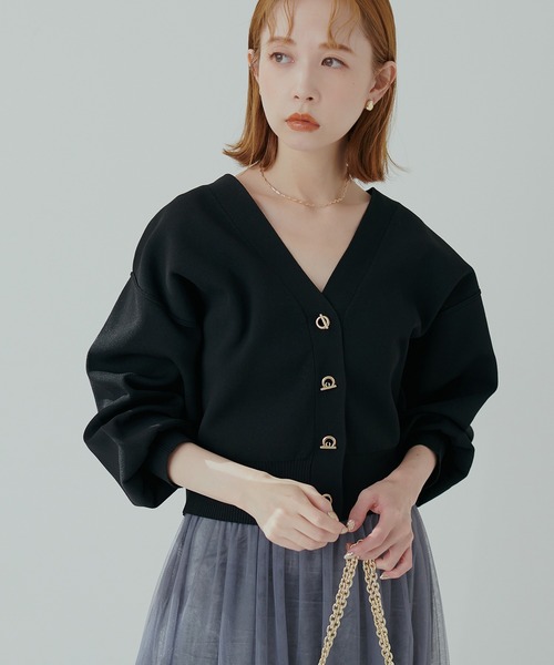 natural couture(ナチュラルクチュール)の「プチプラハトメバー釦カーディガン(カーディガン/ボレロ・レディース・モカ/グレイッシュベージュ/アイボリー/ブラック・FREE)」の2枚目の写真