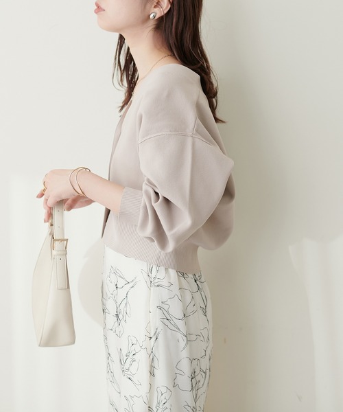 natural couture(ナチュラルクチュール)の「プチプラハトメバー釦カーディガン(カーディガン/ボレロ・レディース・モカ/グレイッシュベージュ/アイボリー/ブラック・FREE)」の10枚目の写真