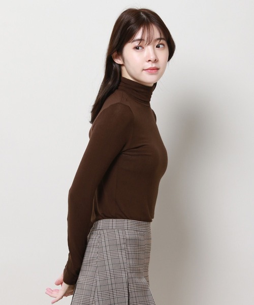 3.3 Field Trip （3.3フィールドトリップ）の「3.3 Field Trip／タートルネック トップス（Tシャツ/カットソー・レディース・ブラック/ブラウン/アイボリー/グレー・FREE）」の8枚目の写真