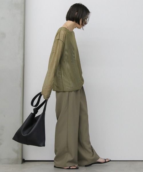 select MOCA(セレクトモカ)の「リバーシブルシアートップス(Tシャツ/カットソー・レディース・アイボリー/ブラック/ブルーグレー・FREE)」の13枚目の写真