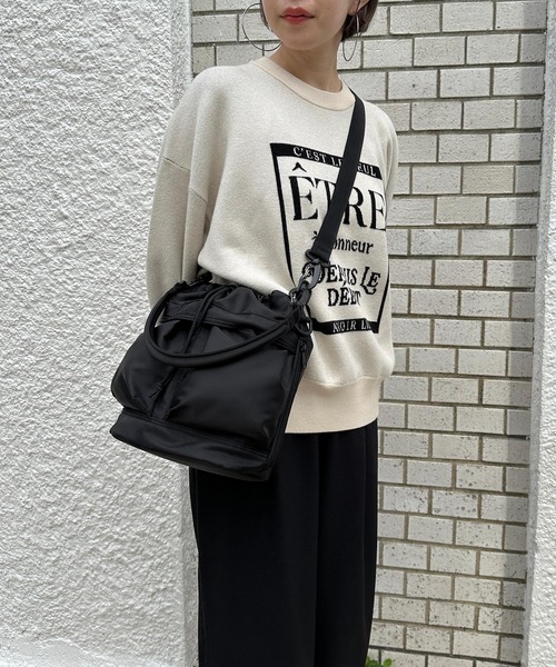 LEPSIM（レプシィム）の「2WAY巾着ショルダー　991884（ショルダーバッグ・レディース・ブルー/アイボリー/ブラック/ベージュ・ONE SIZE）」の10枚目の写真