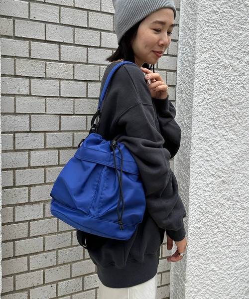 LEPSIM（レプシィム）の「2WAY巾着ショルダー　991884（ショルダーバッグ・レディース・ブルー/アイボリー/ブラック/ベージュ・ONE SIZE）」の16枚目の写真