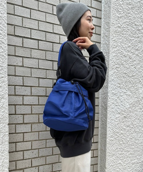 LEPSIM（レプシィム）の「2WAY巾着ショルダー　991884（ショルダーバッグ・レディース・ブルー/アイボリー/ブラック/ベージュ・ONE SIZE）」の17枚目の写真