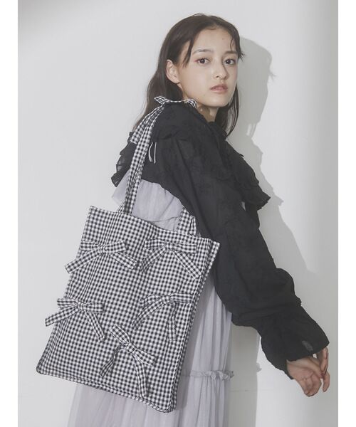 merry jenny（メリージェニー）の「ribbonギンガムトートBag（トートバッグ・レディース・ブラック/ベージュ/ブルー・FREE）」の20枚目の写真
