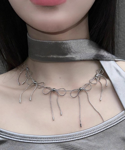 METALLIC RIBBON SILVER NECKLACE（ネックレス）｜Vipoa