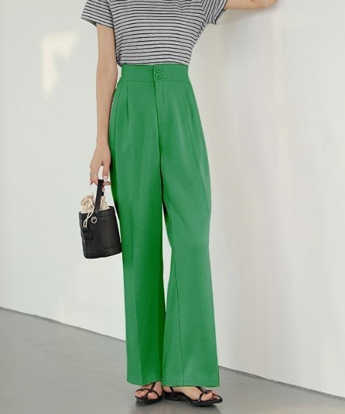 COCOMOMO（ココモモ）の「オンもオフもキレイみせ タックパンツ バックゴム セミワイド スラックス パンツ オフィス オケージョン（スラックス・レディース・ブラック/グリーン/ダークグレー/ピンク/イエロー/ベージュ/ブラウン・M/L/XL/S）」の20枚目の写真