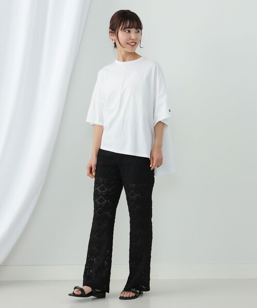 Ray BEAMS（レイビームス）の「Champion × Ray BEAMS / 別注 ショート スリーブ Tシャツ（Tシャツ/カットソー・レディース・ホワイト/ブラック/サックスブルー/クリーム・MEDIUM）」の5枚目の写真