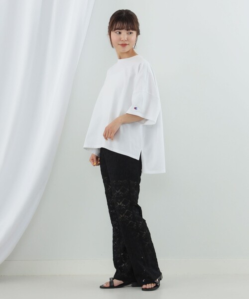 Ray BEAMS（レイビームス）の「Champion × Ray BEAMS / 別注 ショート スリーブ Tシャツ（Tシャツ/カットソー・レディース・ホワイト/ブラック/サックスブルー/クリーム・MEDIUM）」の7枚目の写真