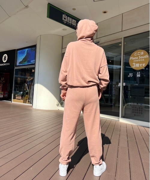 ROXY(ロキシー)の「JIVY PANTS/ロキシーサイドブランドロゴプリントリラックススウェットパンツ(スウェットパンツ・レディース・ホワイト/レッド/ブラック・LARGE/MEDIUM/SMALL/X-LARGE)」の19枚目の写真