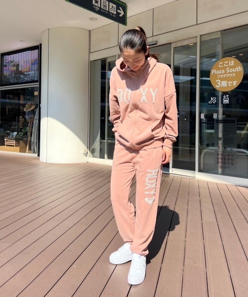 ROXY(ロキシー)の「JIVY PANTS/ロキシーサイドブランドロゴプリントリラックススウェットパンツ(スウェットパンツ・レディース・ホワイト/レッド/ブラック・LARGE/MEDIUM/SMALL/X-LARGE)」の20枚目の写真