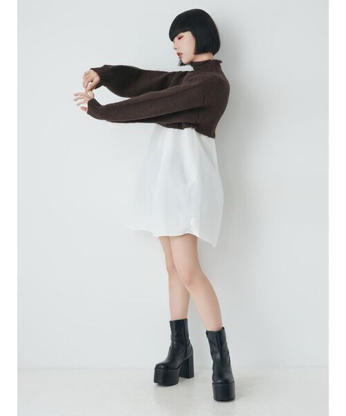 MURUA(ムルーア)の「スタンドネックニットドッキングワンピース(ワンピース・レディース・ブラウン・FREE)」の5枚目の写真