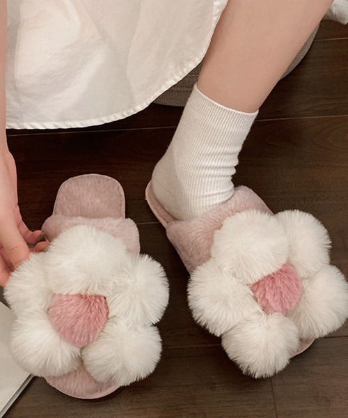 Miniministore(ミニミニストア)の「ファースリッパ 可愛い ルームシューズ(サンダル・レディース・ブラック/ブルーグレー/アイボリー/イエロー/ピンク・S/M/L)」の1枚目の写真
