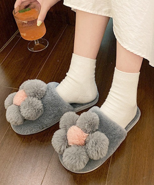 Miniministore(ミニミニストア)の「ファースリッパ 可愛い ルームシューズ(サンダル・レディース・ブラック/ブルーグレー/アイボリー/イエロー/ピンク・S/M/L)」の14枚目の写真
