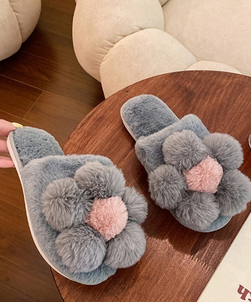 Miniministore(ミニミニストア)の「ファースリッパ 可愛い ルームシューズ(サンダル・レディース・ブラック/ブルーグレー/アイボリー/イエロー/ピンク・S/M/L)」の16枚目の写真