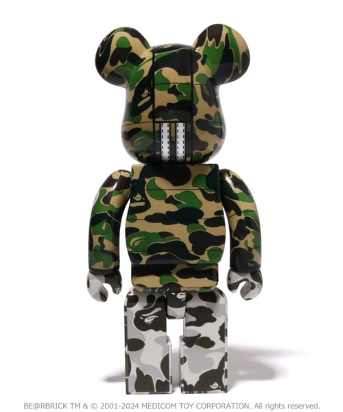 A BATHING APE（アベイシングエイプ）の「BAPE X CANADA GOOSE BE@RBRICK 100% & 400% M ...
