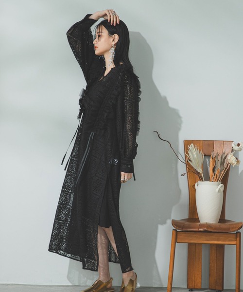 bohmal（ボマール）の「クロシェレースボリュームスリーブロングワンピース（ワンピース・レディース・ホワイト/ブラック・MEDIUM）」の14枚目の写真