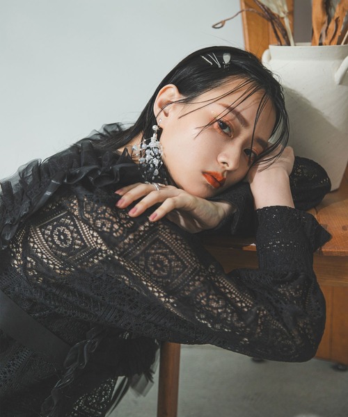 bohmal（ボマール）の「クロシェレースボリュームスリーブロングワンピース（ワンピース・レディース・ホワイト/ブラック・MEDIUM）」の18枚目の写真