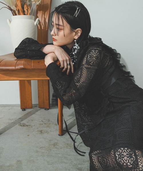 bohmal（ボマール）の「クロシェレースボリュームスリーブロングワンピース（ワンピース・レディース・ホワイト/ブラック・MEDIUM）」の20枚目の写真