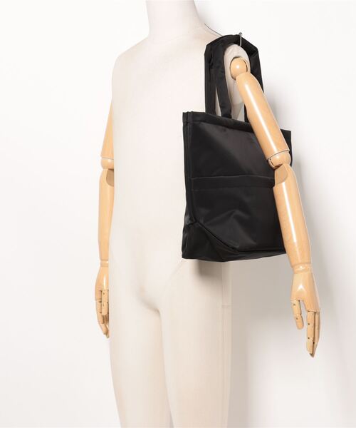 Manhattan Portage(マンハッタンポーテージ)の「Tompkins Tote Bag (MD) Flight Nylon Backing(トートバッグ・メンズ・ブラック・MEDIUM)」の15枚目の写真
