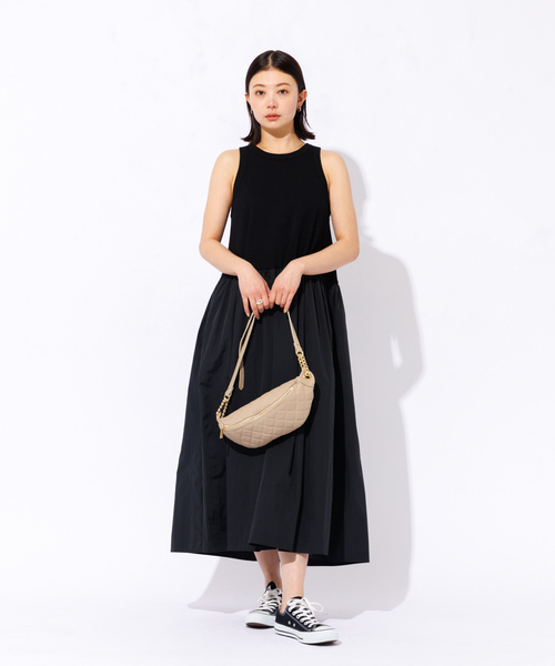 Rouge vif（ルージュヴィフ）の「【一部店舗限定】ウエストギャザー切替 アメスリ マキシワンピース（ワンピース・レディース・ブルー/ブラック・フリー）」の3枚目の写真