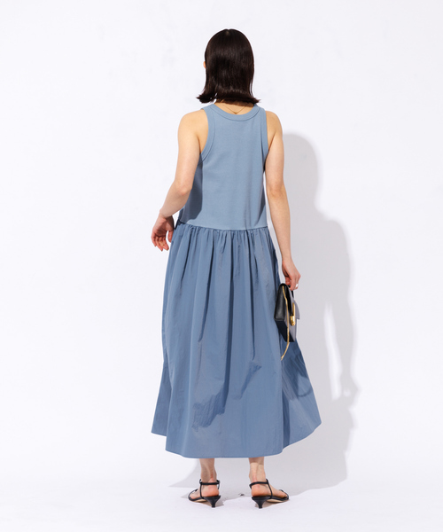 Rouge vif（ルージュヴィフ）の「【一部店舗限定】ウエストギャザー切替 アメスリ マキシワンピース（ワンピース・レディース・ブルー/ブラック・フリー）」の11枚目の写真