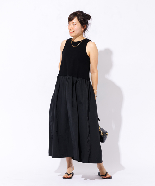 Rouge vif（ルージュヴィフ）の「【一部店舗限定】ウエストギャザー切替 アメスリ マキシワンピース（ワンピース・レディース・ブルー/ブラック・フリー）」の15枚目の写真