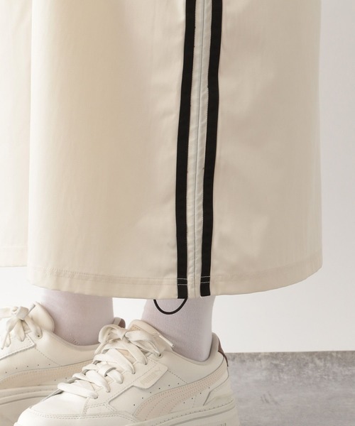 RAGEBLUE（レイジブルー）の「サイドライン/トラックシャーリングジャンスカ（ジャンパースカート・レディース・ホワイト/ライトブルー/ブラック・FREE）」の14枚目の写真