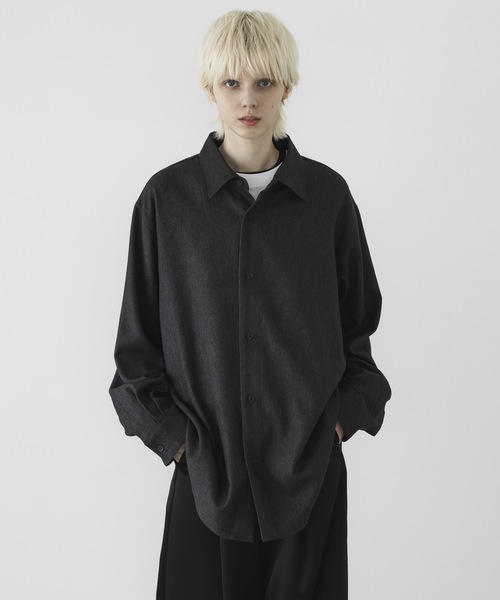 remer（リメール）の「loose un-classic regular shirt / ルーズアンクラシックレギュラーシャツ（シャツ/ブラウス・メンズ・テラコッタ/アイボリー/ブラック/グレイッシュベージュ/チャコールグレー・X-SMALL/SMALL/MEDIUM/LARGE）」の12枚目の写真