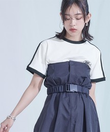 配色ラインロゴ刺繍Tシャツ