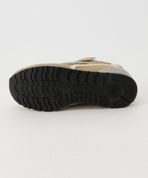 B:MING by BEAMS（ビーミングバイビームス）の「▼NEW BALANCE / KV996（スニーカー・キッズ・グレー/ベージュ/ネイビー・18/23/17/19/22/21/20/24）」の9枚目の写真