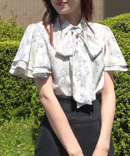 TORTE（トルテ）の「フレアスリーブリボンタイブラウス（シャツ/ブラウス・レディース・ピンク/ホワイト系その他/ホワイト/ブラック系その他・FREE）」の21枚目の写真