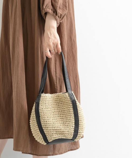 folna(フォルナ)の「『別注』Folna×DOORS ペーパーバッグ(トートバッグ・レディース・ベージュ系その他/ベージュ・FREE)」の5枚目の写真