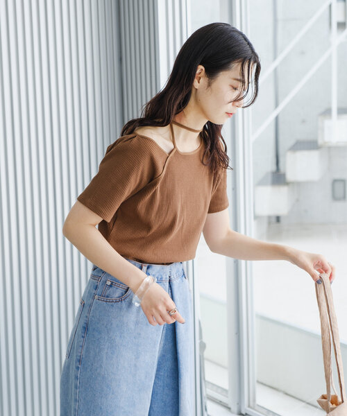 Kastane(カスタネ)の「*【新色追加/5色展開/肩紐アレンジ】テレコワンショルTee(Tシャツ/カットソー・レディース・ピンク/ブルー/アイボリー/ブラック/ブラウン・FREE)」の14枚目の写真