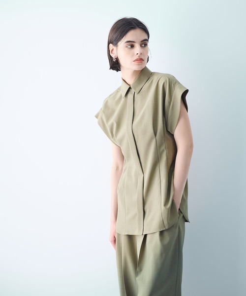 N.O.R.C(ノーク)の「ウォッシャブルタックブラウス(シャツ/ブラウス・レディース・カーキ/チャコール/ネイビー・S/M)」の21枚目の写真