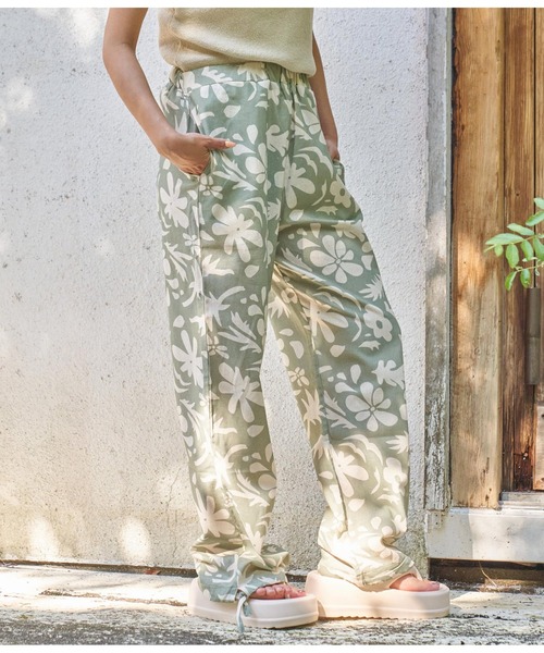 anap mimpi(アナップミンピ)の「アートフラワー柄 リネンタッチ 裾ドローストリング パンツ(その他パンツ・レディース・カーキ/ネイビー・FREE)」の18枚目の写真