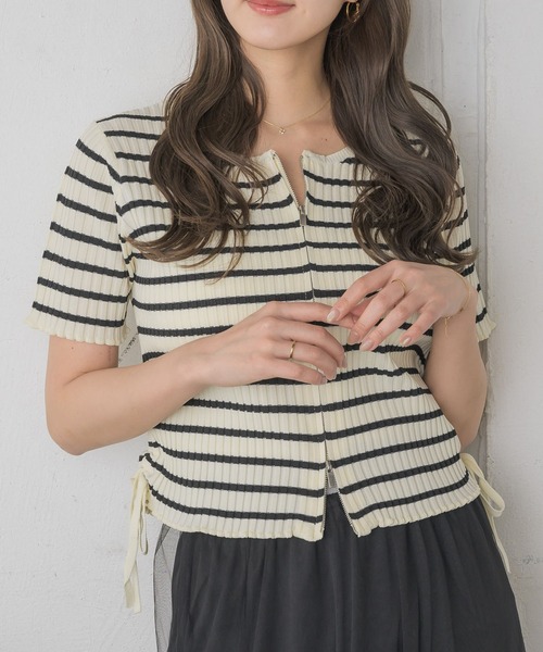 RETRO GIRL（レトロガール）の「裾ドロストZIPカーデ（カーディガン/ボレロ・レディース・ブラック/オレンジ/グリーン/ブラック系その他3/ナチュラル・FREE）」の3枚目の写真