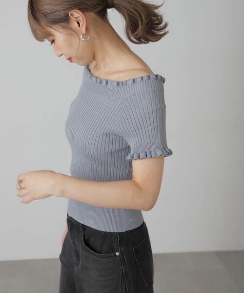 FREE'S MART（フリーズマート）の「◇2WAYオフショルフリルリブ半袖ニット（ニット/セーター・レディース・ブラック/ホワイト/レッド/グレー/パープル・FREE）」の18枚目の写真