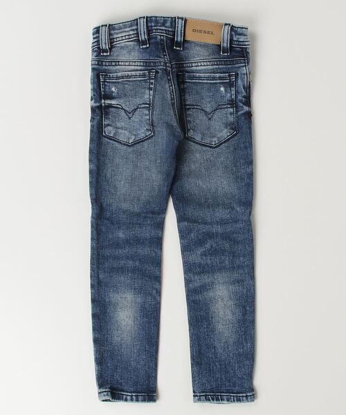 DIESEL KIDS（ディーゼルキッズ）の「DIESEL（ディーゼル）Kids & Junior 5ポケットデニムパンツ（デニムパンツ・キッズ・ブルー・4Y/6Y/8Y/10Y/12Y/14Y/16Y）」の2枚目の写真