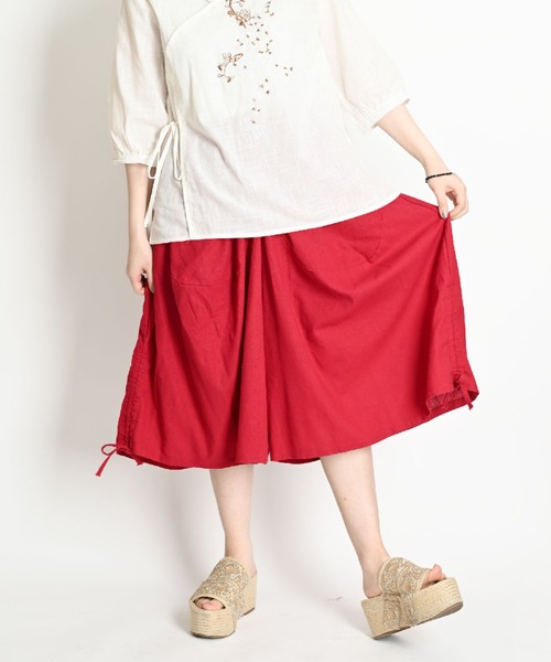MARAI（マーライ）の「サイドリボン ワイドクロップドパンツ イージーパンツ（その他パンツ・レディース・レッド/グリーン/ベージュ/ネイビー/ブラック/ホワイト×ブラック/ブラック×レッド・FREE）」の7枚目の写真