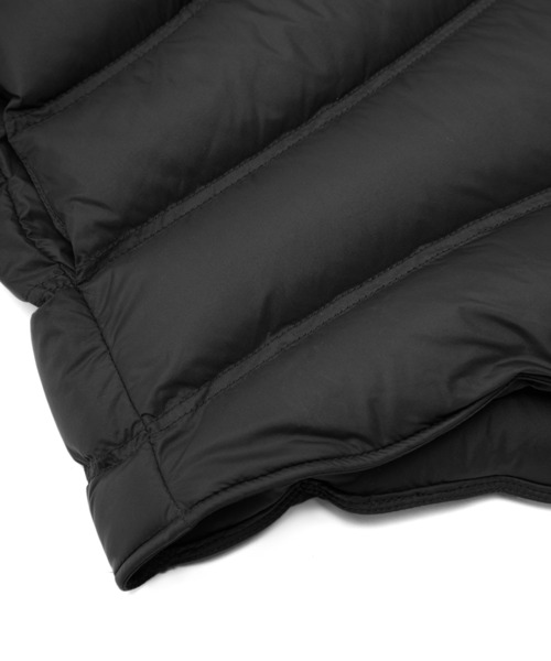 JNBY（ジェーエヌビーワイ）の「Asymmetrical Curved Quilted Down Jacket / ダウンジャケット（ダウンジャケット/コート・レディース・ブラック/ホワイト/ブラウン・34/36/38）」の14枚目の写真