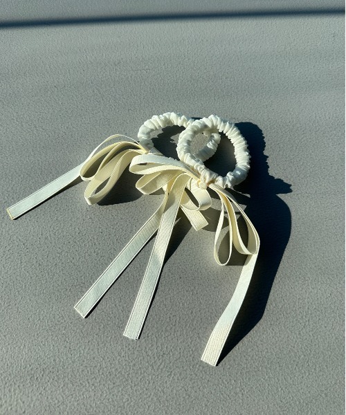 kutir（クティール）の「【2set】ポイントリボンヘアゴム（ヘアゴム・レディース・ブルー/ホワイト・FREE）」の4枚目の写真